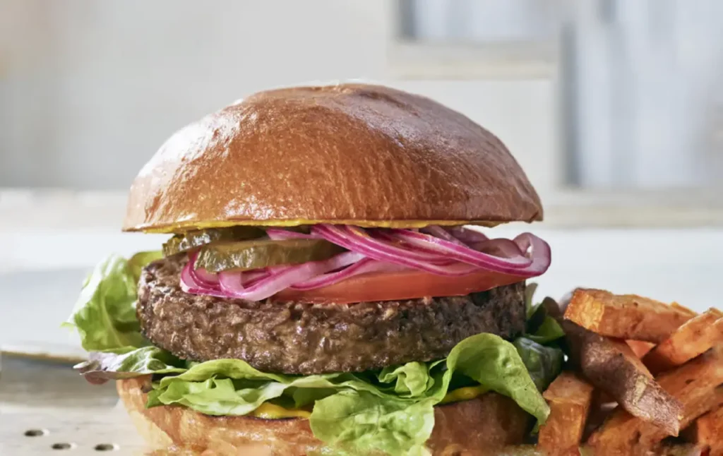 La mujer de Paul McCartney ha creado una empresa de hamburguesas vegetarianas