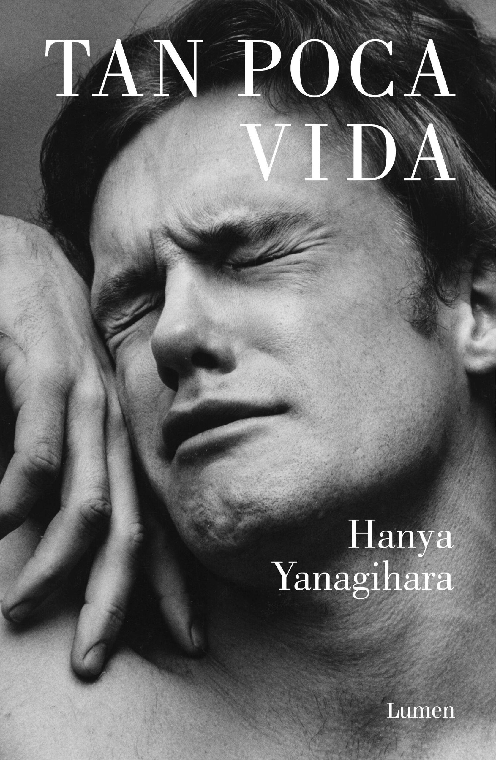 Leer para sanar: la catarsis en «Tan poca vida»
